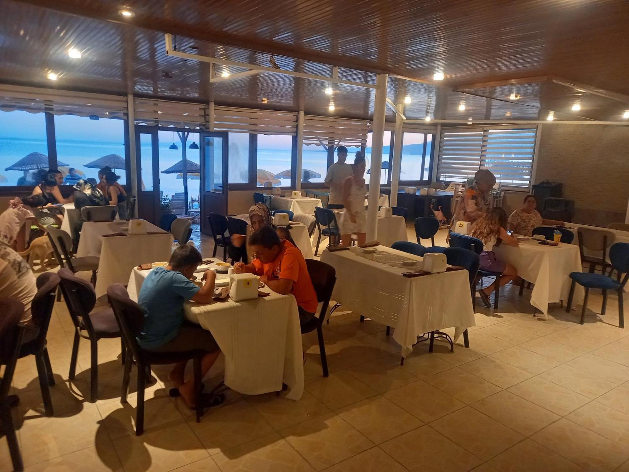 Paradise Hotel Akcay Edremit  Exterior foto